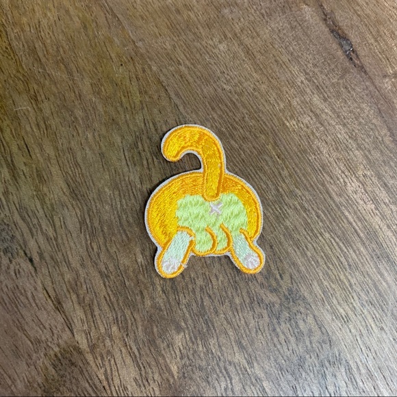 Cat or dog butt iron on patch - Picture 1 of 4